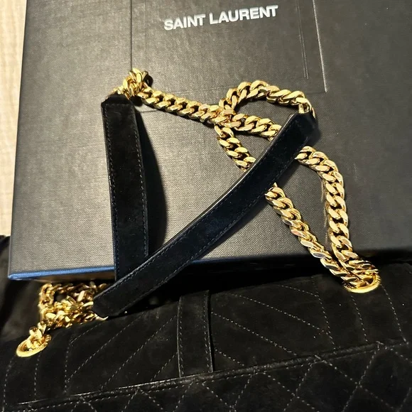 ENVELOPE MEDIUM CHAIN BAG IN MIX MATELASSÉ SUEDE - Picture 4 of 15